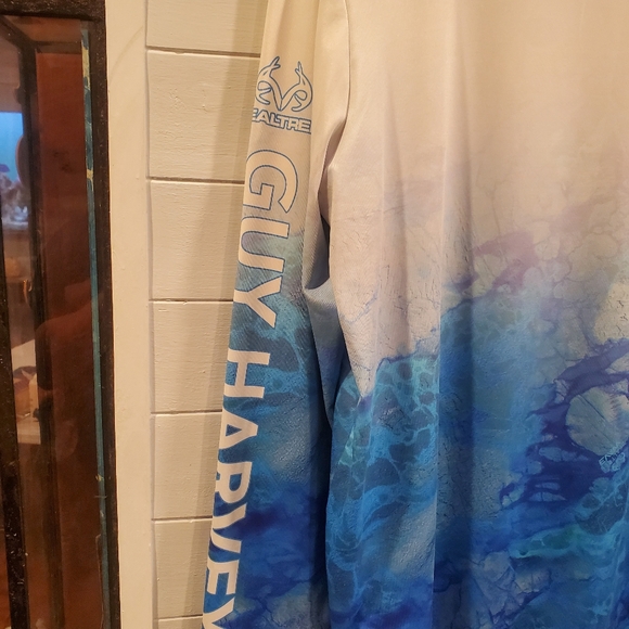 Like New Guy Harvey Men's Sun Performance Long Sleeve Shirt Sailfish fishing Xl - Picture 2 of 7